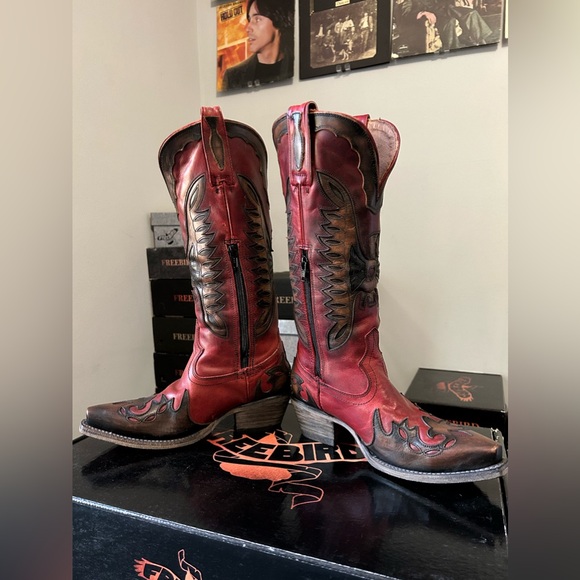 NWB CUSTOM FREEBIRD RED WILLIE WESTERN BOOT 6 - Picture 2 of 6